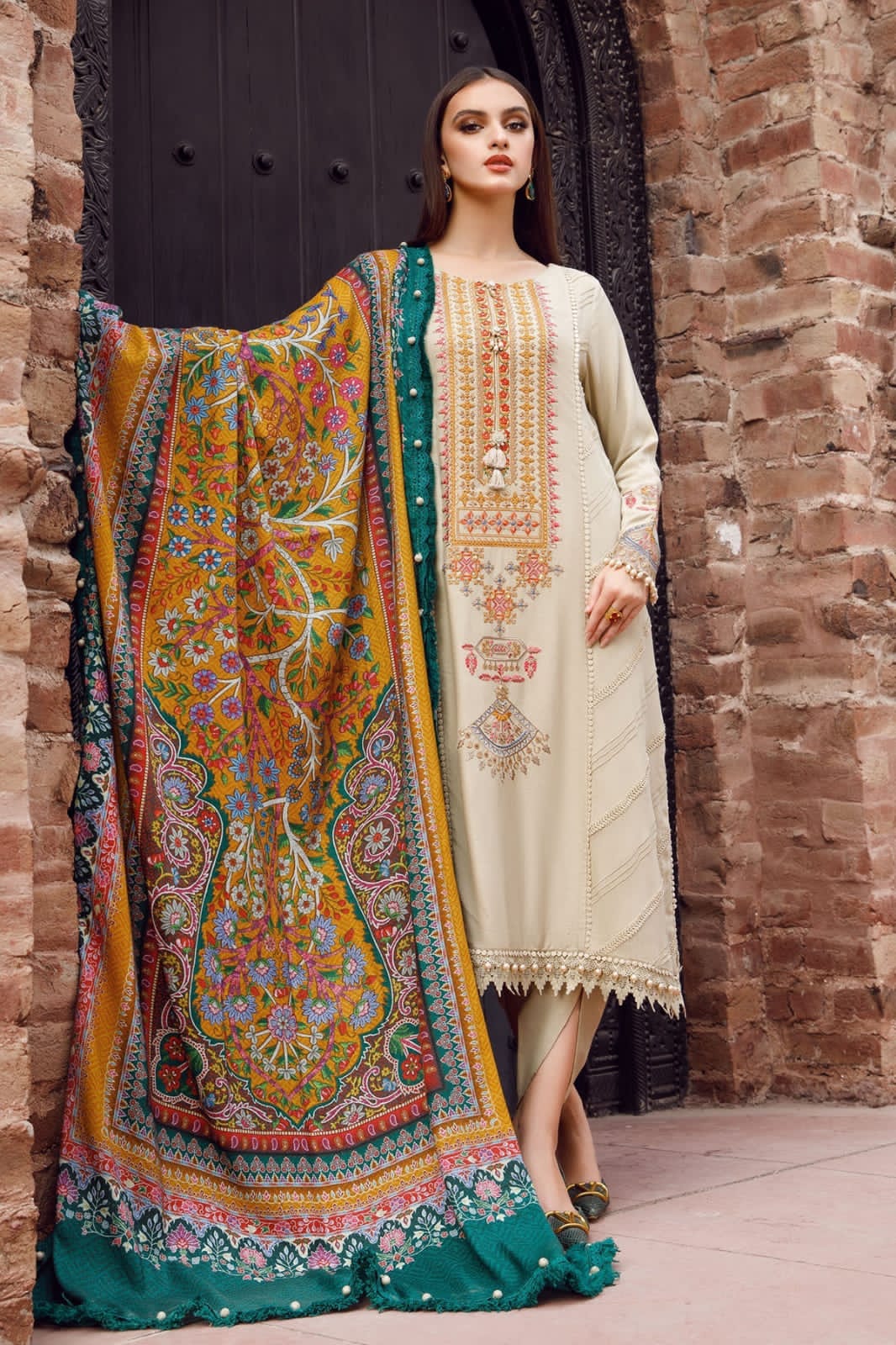 Piece Unstitched Heavy Embroidered Dhanak Wool Suit Printed